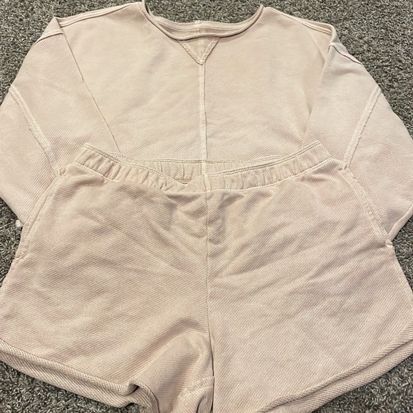 Aerie marching crop sweatshirt and short set - Picture 2 of 2